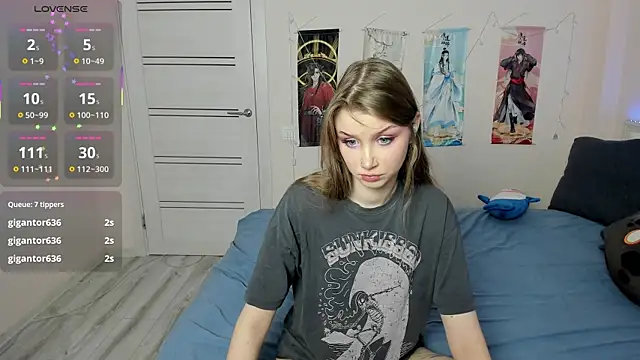 Snapshot of JorRoger chatting on October 10, 2025, 7:07 am JorRoger online show from October 10, 2025, 7:07 am