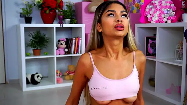 Snapshot of AshaYuva chatting on February 2, 2026, 10:36 am AshaYuva online show from February 2, 2026, 10:36 am