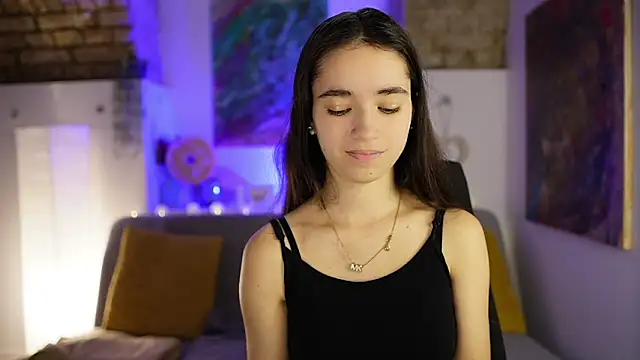 Snapshot of Gia_Paige18 chatting on December 18, 2024, 11:45 am Gia Paige18 online show from December 18, 2024, 11:45 am