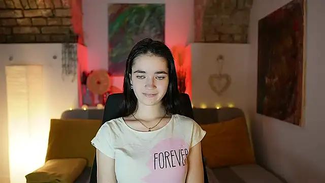 Snapshot of Gia_Paige18 chatting on January 8, 2025, 12:58 pm Gia Paige18 online show from January 8, 2025, 12:58 pm