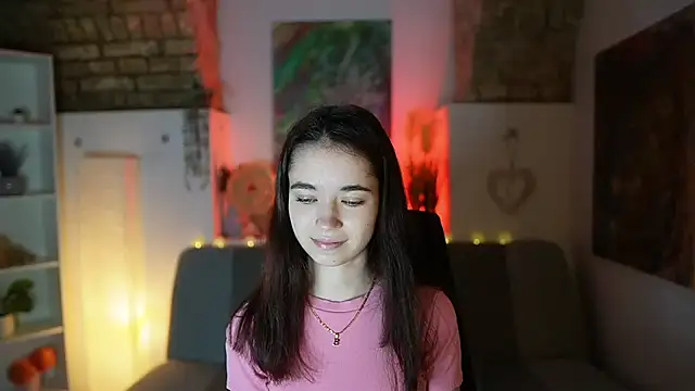 Snapshot of Gia_Paige18 chatting on February 5, 2025, 8:11 am Gia Paige18 online show from February 5, 2025, 8:11 am