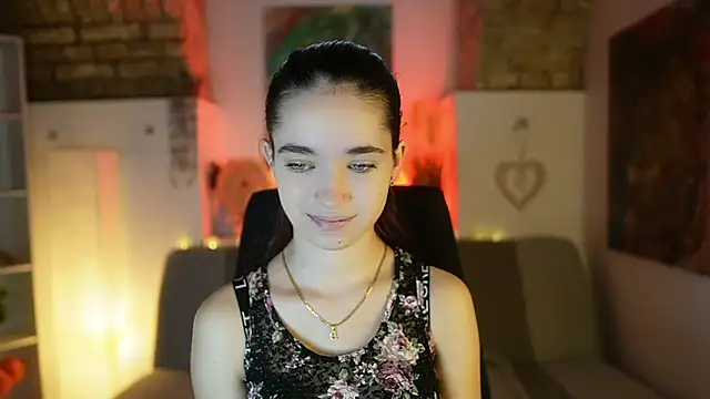 Snapshot of Gia_Paige18 chatting on February 13, 2025, 9:20 am Gia Paige18 online show from February 13, 2025, 9:20 am