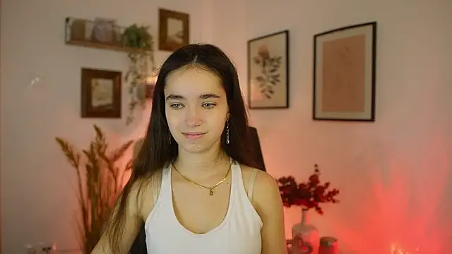 Snapshot of Gia_Paige18 chatting on October 1, 2025, 1:06 pm Gia Paige18 online show from October 1, 2025, 1:06 pm