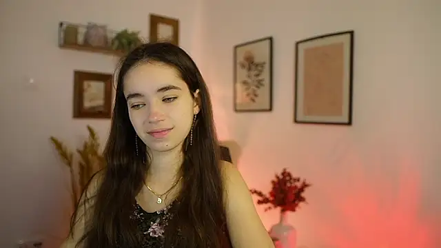 Snapshot of Gia_Paige18 chatting on October 12, 2025, 8:13 am Gia Paige18 online show from October 12, 2025, 8:13 am