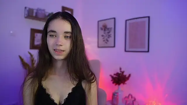 Snapshot of Gia_Paige18 chatting on November 20, 2025, 2:17 pm Gia Paige18 online show from November 20, 2025, 2:17 pm