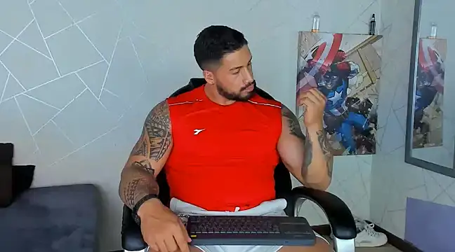 Snapshot of Cristian_Walker chatting on January 8, 2025, 11:30 pm Cristian Walker online show from January 8, 2025, 11:30 pm
