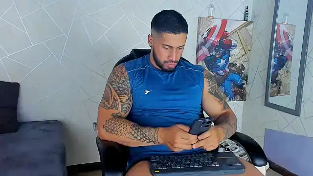 Snapshot of Cristian_Walker chatting on January 27, 2025, 7:24 pm Cristian Walker online show from January 27, 2025, 7:24 pm