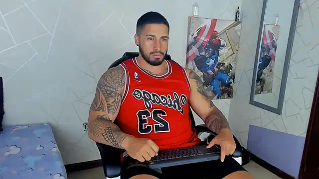 Snapshot of Cristian_Walker chatting on February 7, 2025, 12:17 pm Cristian Walker online show from February 7, 2025, 12:17 pm