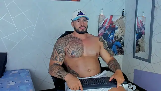 Snapshot of Cristian_Walker chatting on February 10, 2025, 8:53 pm Cristian Walker online show from February 10, 2025, 8:53 pm