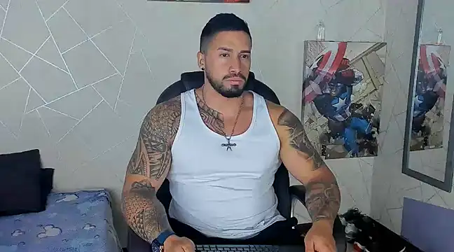 Snapshot of Cristian_Walker chatting on March 18, 2025, 10:14 am Cristian Walker online show from March 18, 2025, 10:14 am