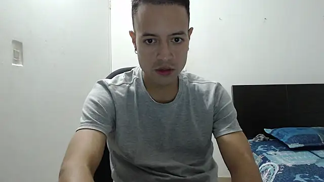 dimitriquiet05 online show from December 2, 2024, 2:20 am