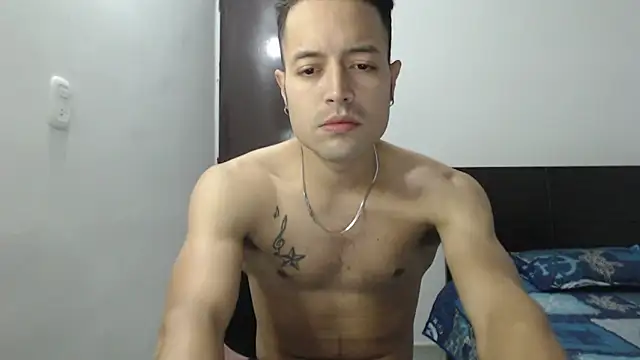 Snapshot of dimitriquiet05 chatting on December 20, 2024, 7:33 am dimitriquiet05 online show from December 20, 2024, 7:33 am