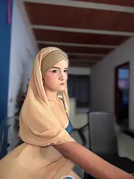 lalilamassu1 online show from November 24, 2025, 10:09 pm