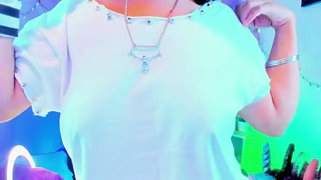 Snapshot of kuromi69 chatting on January 7, 2026, 8:28 am kuromi69 online show from January 7, 2026, 8:28 am