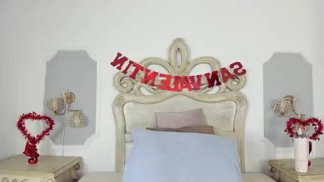 Snapshot of Sara__Williams chatting on February 14, 2025, 3:43 am Sara Williams online show from February 14, 2025, 3:43 am