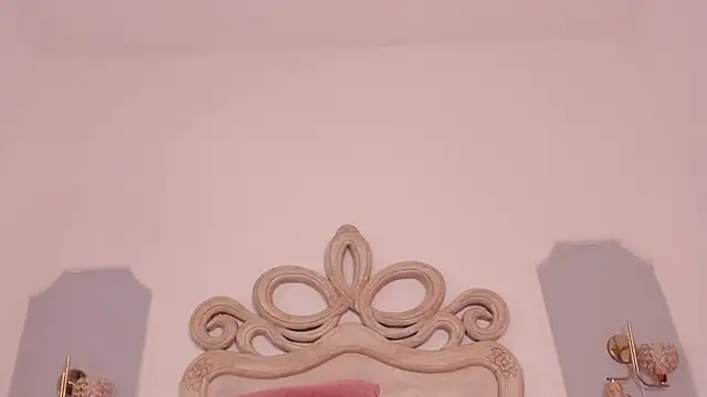 Snapshot of Sara__Williams chatting on October 10, 2025, 4:00 am Sara Williams online show from October 10, 2025, 4:00 am