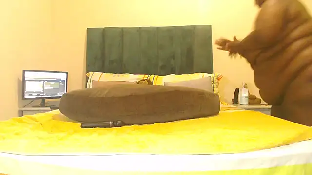 Snapshot of sexybigasss chatting on February 20, 2026, 9:21 am sexybigasss online show from February 20, 2026, 9:21 am