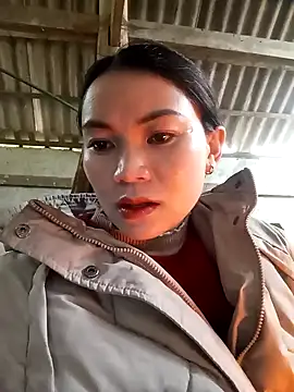 Snapshot of maynguyetkunn chatting on January 16, 2025, 1:27 am maynguyetkunn online show from January 16, 2025, 1:27 am