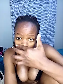 Snapshot of Sweatie_babies chatting on January 9, 2026, 9:16 pm Sweatie babies online show from January 9, 2026, 9:16 pm