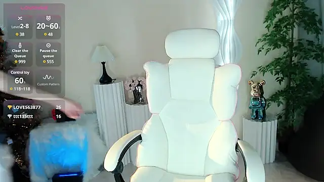 Snapshot of Cartier-__Daji- chatting on December 28, 2024, 5:35 pm Cartier-  Daji- online show from December 28, 2024, 5:35 pm