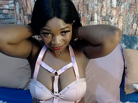 Snapshot of Foxy_African chatting on February 27, 2025, 3:15 pm Foxy African online show from February 27, 2025, 3:15 pm