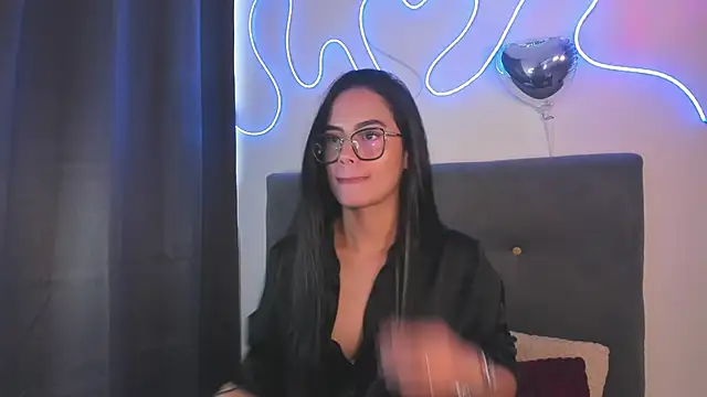 Snapshot of _Bihanca chatting on October 6, 2025, 8:17 pm  Bihanca online show from October 6, 2025, 8:17 pm