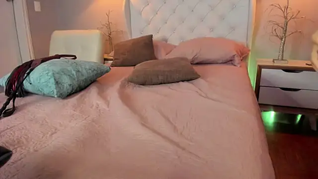 Snapshot of Noah_King7 chatting on January 11, 2025, 7:28 am Noah King7 online show from January 11, 2025, 7:28 am