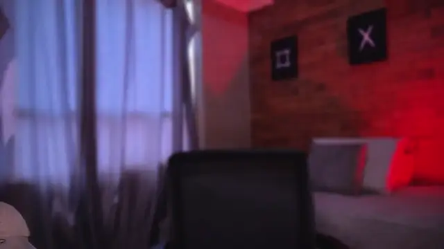 Snapshot of Ares_Dickson chatting on March 3, 2025, 4:03 pm Ares Dickson online show from March 3, 2025, 4:03 pm