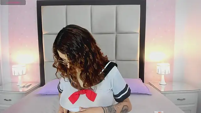 MiaWinx online show from April 14, 2026, 8:48 pm