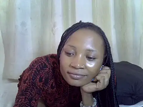 Snapshot of SpicyPetite chatting on February 1, 2025, 10:15 am SpicyPetite online show from February 1, 2025, 10:15 am