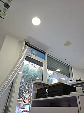 GatitaXD27 online show from December 20, 2025, 11:17 am