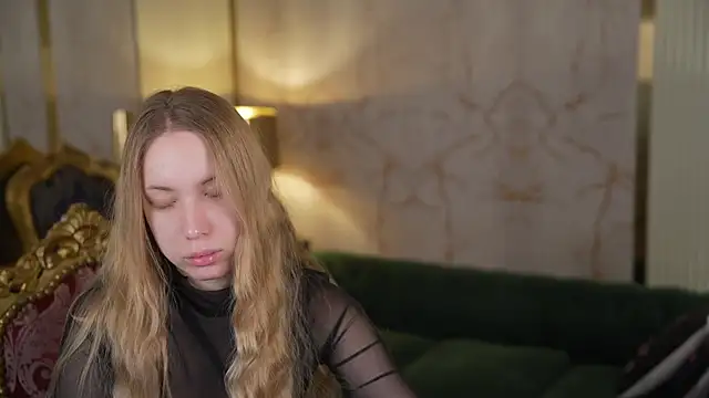 Linda054 online show from November 10, 2025, 1:04 am