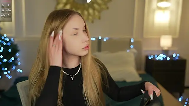 Linda054 online show from December 20, 2025, 1:56 am