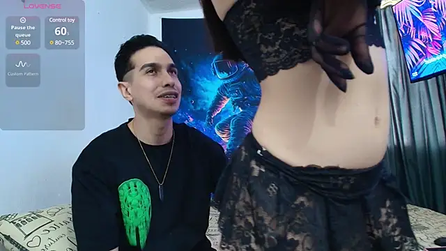 HotCouple 697 online show from January 5, 2025, 6:35 pm