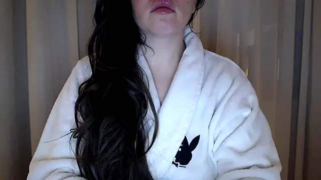 Snapshot of Sandysecret chatting on January 28, 2025, 7:42 pm Sandysecret online show from January 28, 2025, 7:42 pm
