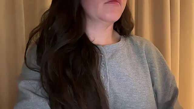 Snapshot of Sandysecret chatting on February 2, 2026, 8:40 pm Sandysecret online show from February 2, 2026, 8:40 pm