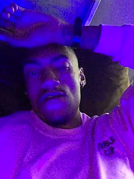 Snapshot of ZaddyBigDee chatting on March 16, 2025, 12:01 am ZaddyBigDee online show from March 16, 2025, 12:01 am