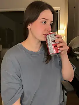 Snapshot of nerdynina chatting on January 10, 2026, 12:23 am nerdynina online show from January 10, 2026, 12:23 am