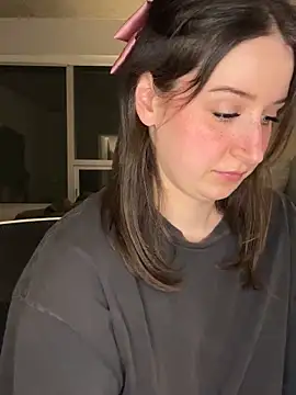 Snapshot of nerdynina chatting on January 14, 2026, 12:27 am nerdynina online show from January 14, 2026, 12:27 am