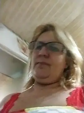 Forest-Lady online show from December 2, 2025, 6:58 pm