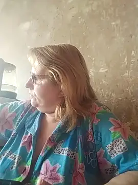 Forest-Lady online show from March 31, 2026, 8:04 am