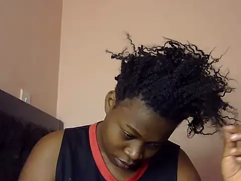 Snapshot of Horny-pretty chatting on February 18, 2025, 11:44 am Horny-pretty online show from February 18, 2025, 11:44 am