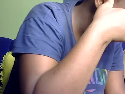 Snapshot of Horny-pretty chatting on February 21, 2026, 11:00 am Horny-pretty online show from February 21, 2026, 11:00 am