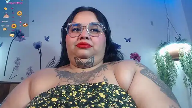 VeronikCuhubby online show from January 18, 2025, 12:15 pm