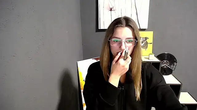Snapshot of lady_olivia_ chatting on October 2, 2025, 4:47 pm lady olivia online show from October 2, 2025, 4:47 pm