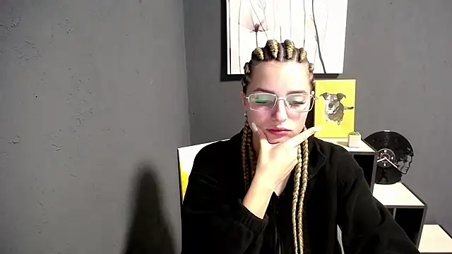 Snapshot of lady_olivia_ chatting on October 13, 2025, 2:28 pm lady olivia online show from October 13, 2025, 2:28 pm