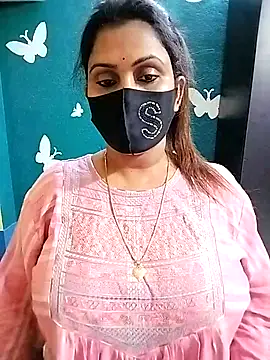 Snapshot of Riya_Sexy_Baby chatting on March 2, 2025, 2:32 pm Riya Sexy Baby online show from March 2, 2025, 2:32 pm