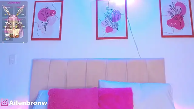 Snapshot of elianabrown chatting on March 2, 2025, 5:33 am elianabrown online show from March 2, 2025, 5:33 am