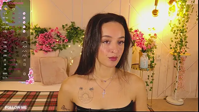 Lolly Neal online show from October 16, 2025, 5:08 am