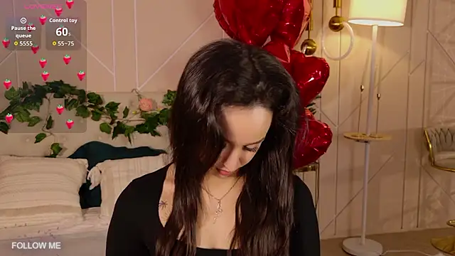 Snapshot of Lolly_Neal chatting on February 21, 2026, 4:46 am Lolly Neal online show from February 21, 2026, 4:46 am